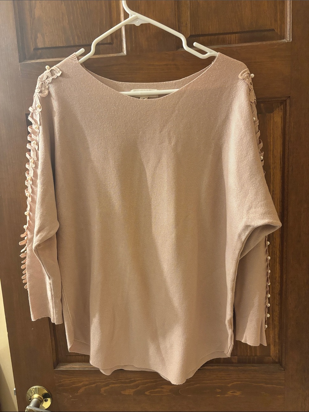 Women's Blush Pink Lace-Up Sleeve Knit Top